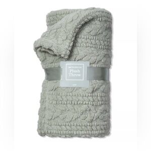 Ulta Sage Green Plush Throw Blanket, Limited Edition 50x60